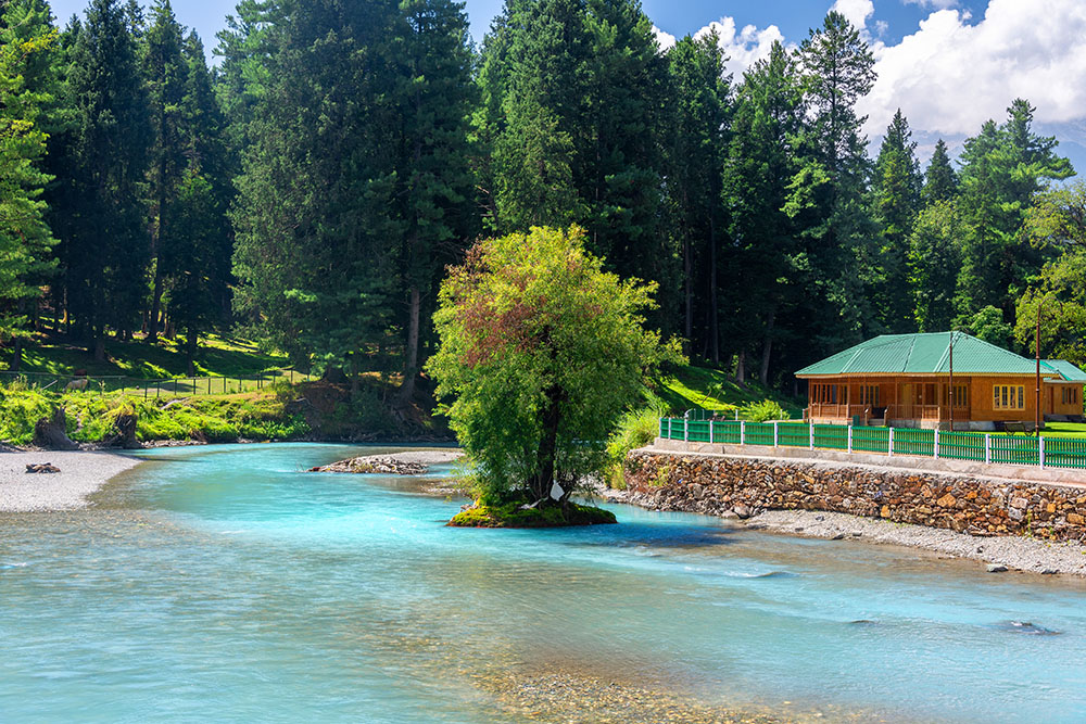 betaab-valley-1